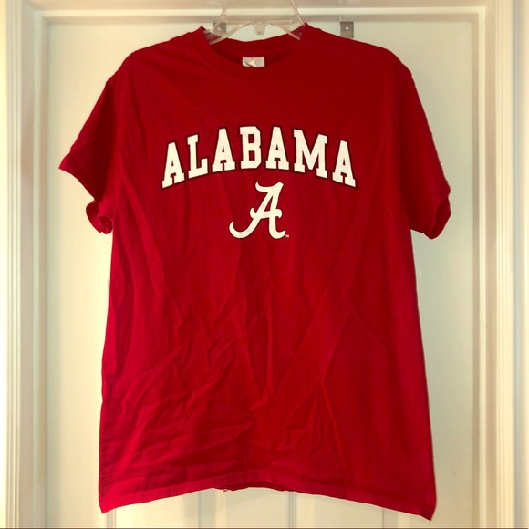 Gildan Tops - University of Alabama T-shirt Gildan Tops - University of Alabama T-shirt